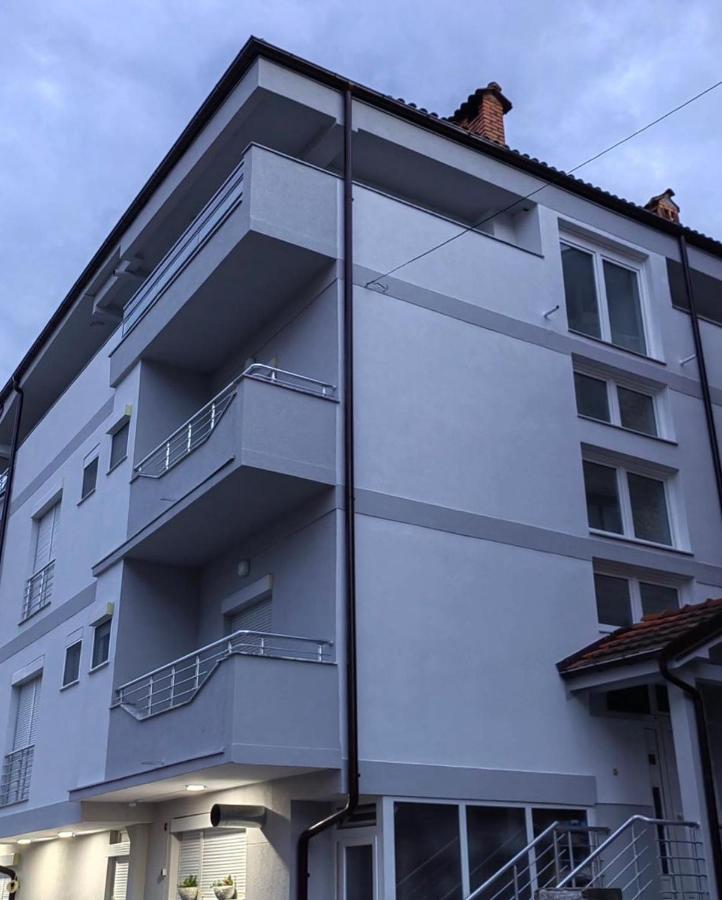Vila Bolonja Struga Exterior foto